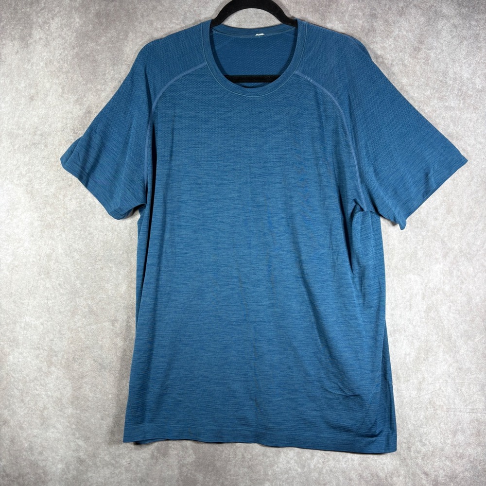 Lululemon T Shirt Mens XL Blue Metal Vent Tech Short Sleeve Athletic Gym Active